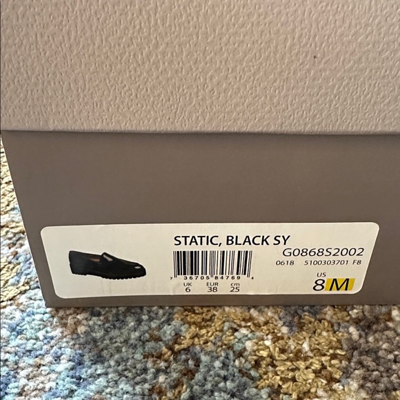 Franco Sarto New in box Patent Loafer. Size 8. - Picture 2 of 5